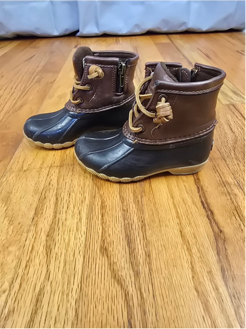 Boys Sperry Duck Boots Size 8 Toddler Brown and Black
